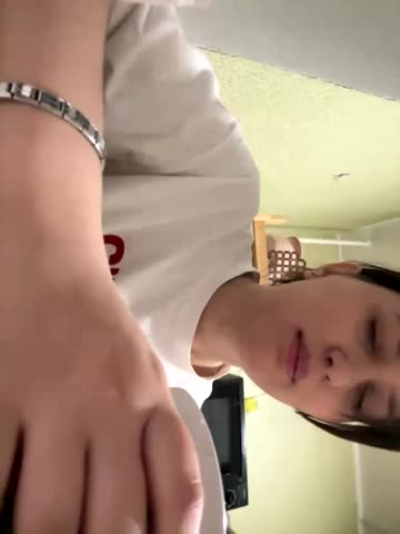 Llevie Adult Chat August 11, 2025