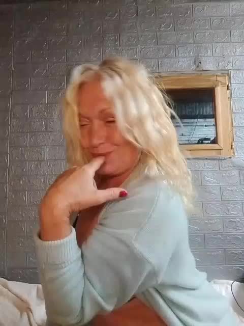 LizSage Adult Chat August 11, 2025