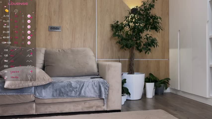 Peach__juice Adult Chat August 11, 2025