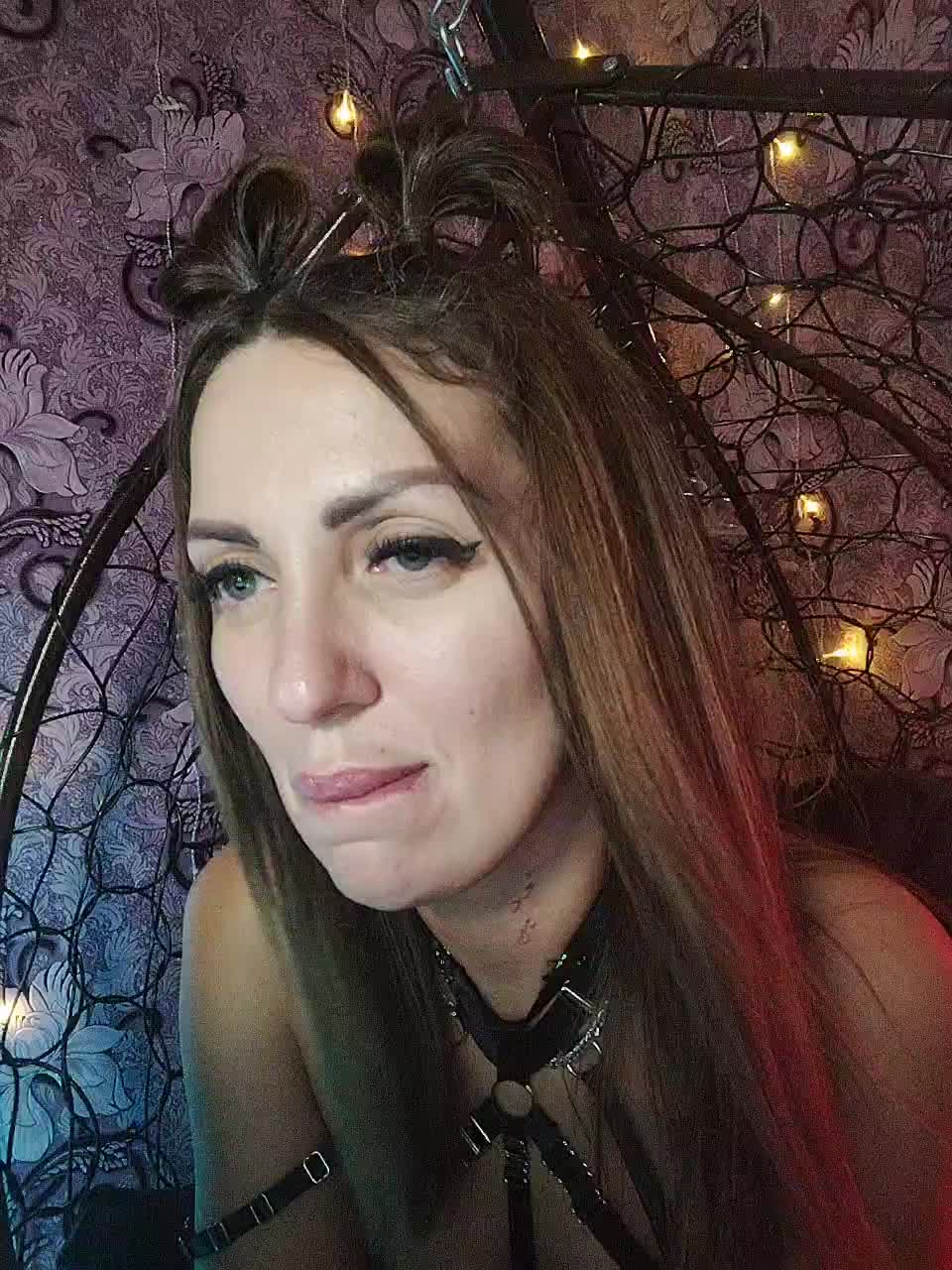 SexyKitty75-1 Adult Chat August 11, 2025