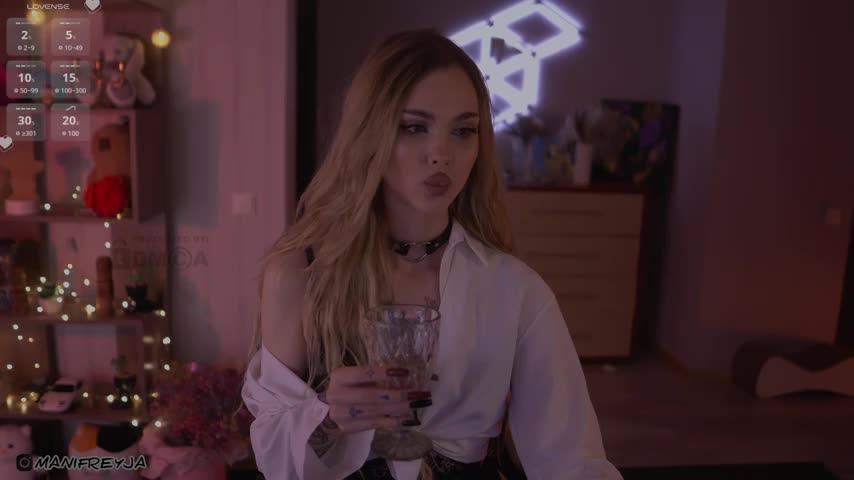 ManiFreyja Adult Chat August 11, 2025