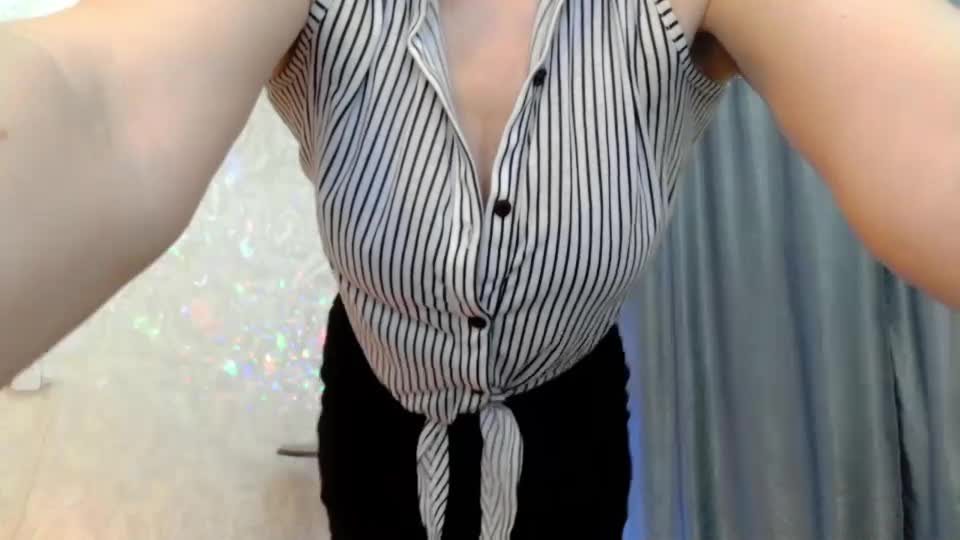 elenaza01 Adult Chat August 11, 2025