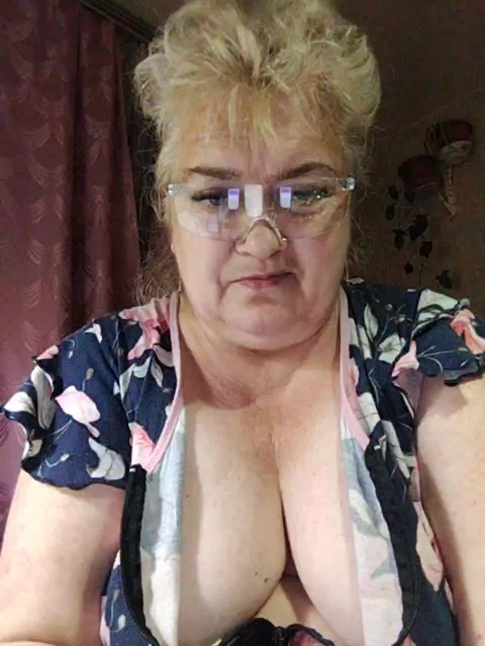 EugeniaLady Adult Chat August 11, 2025