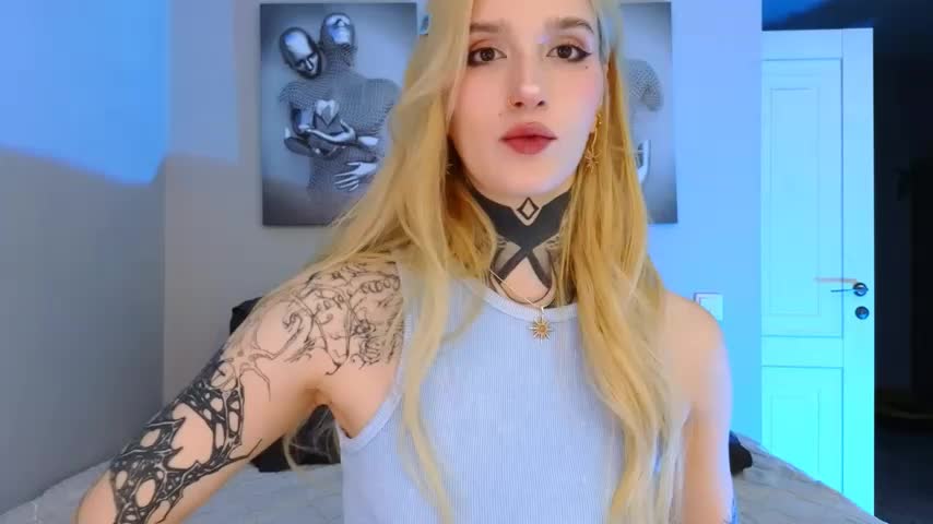 SophieInkk Adult Chat August 11, 2025