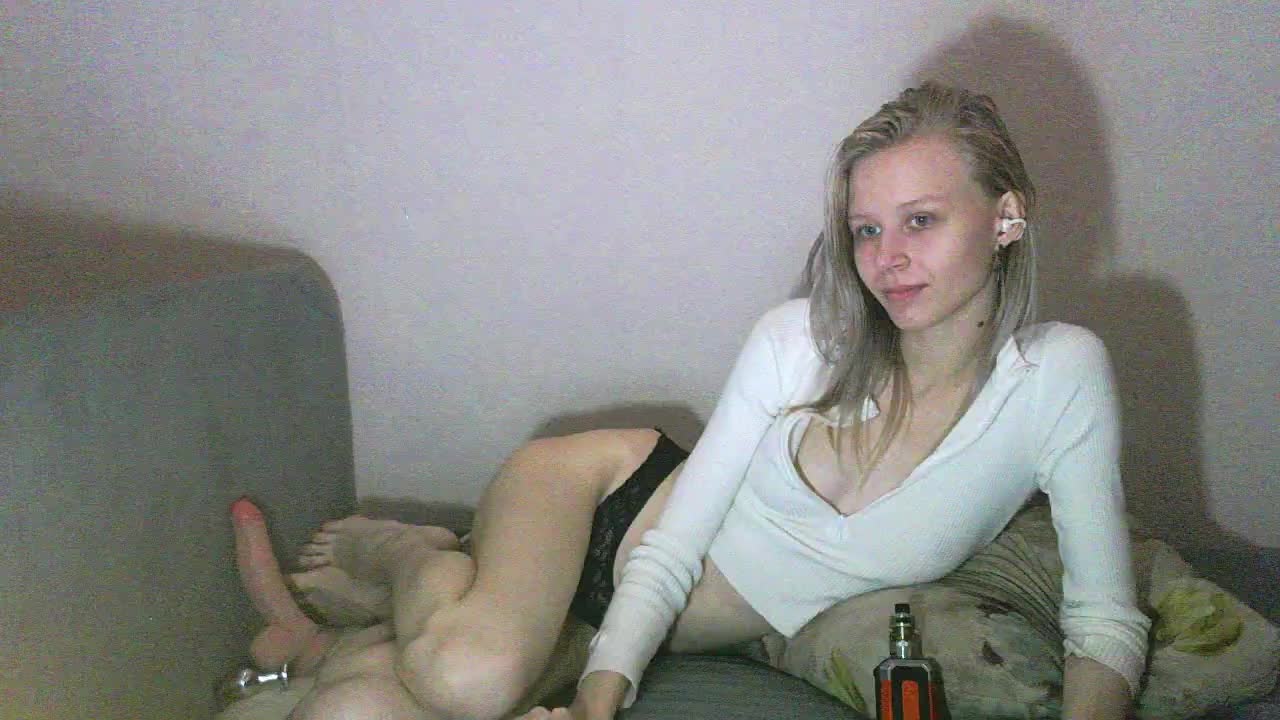 White-snow Adult Chat August 11, 2025