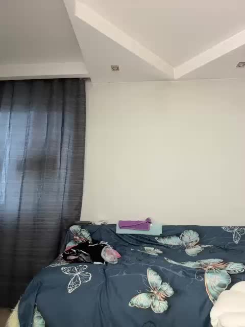 Eva-Bella Adult Chat August 11, 2025