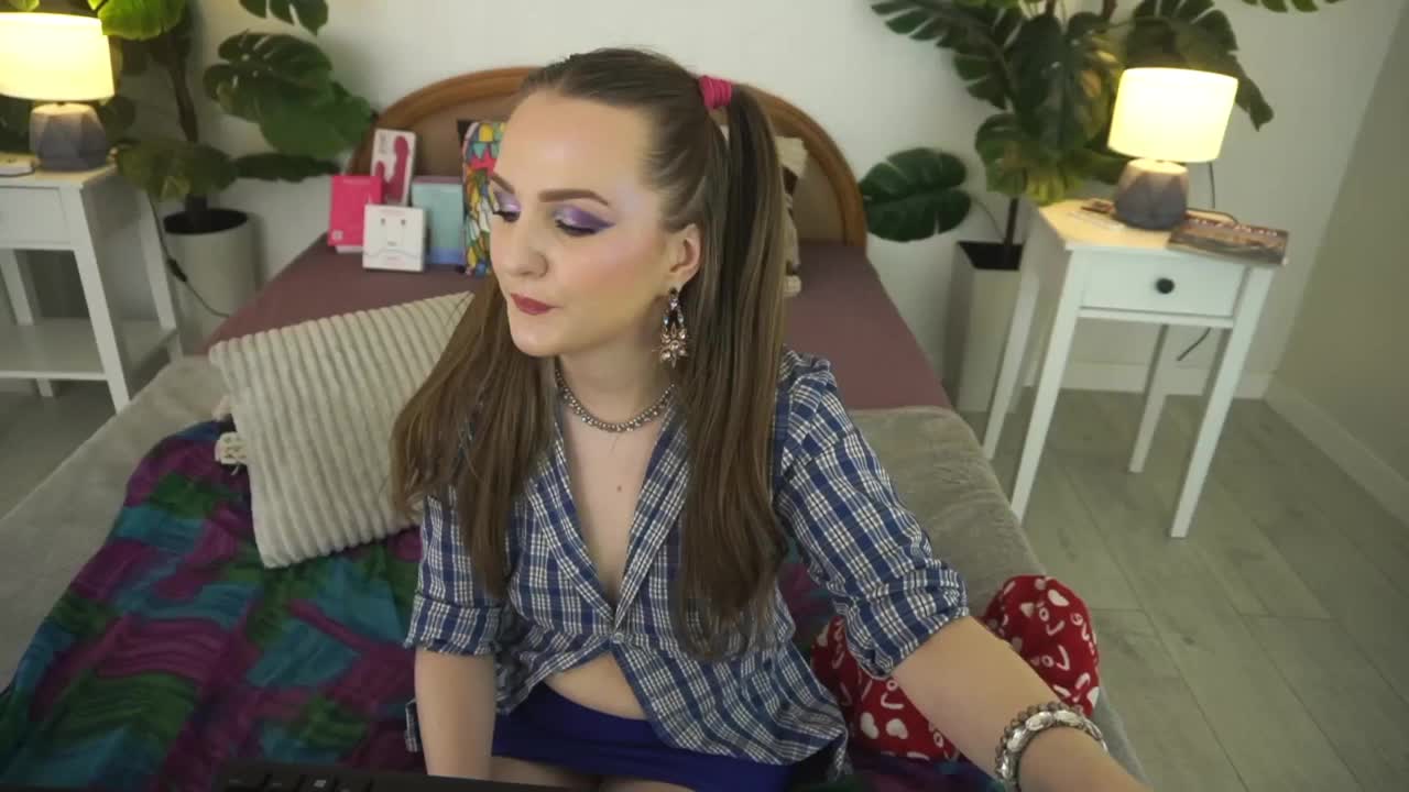 VeronikaNew Adult Chat August 11, 2025