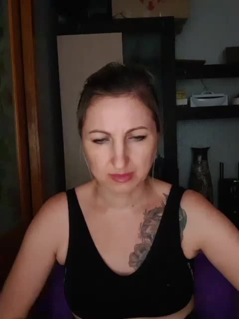 Nushka1984 Adult Chat August 11, 2025