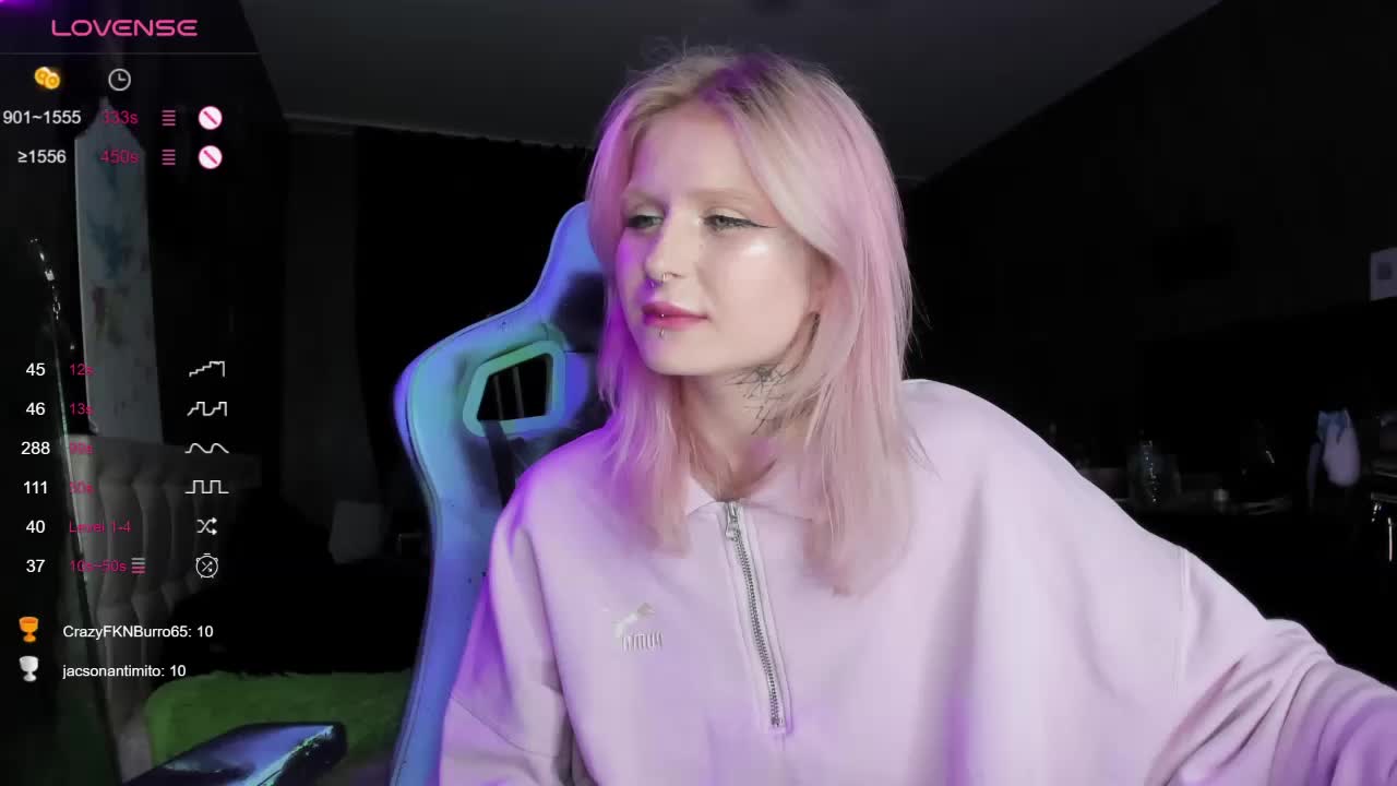 goth-bimbo Adult Chat August 11, 2025