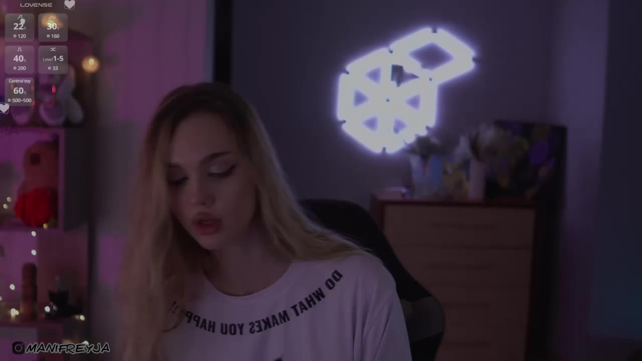 ManiFreyja Adult Chat August 11, 2025