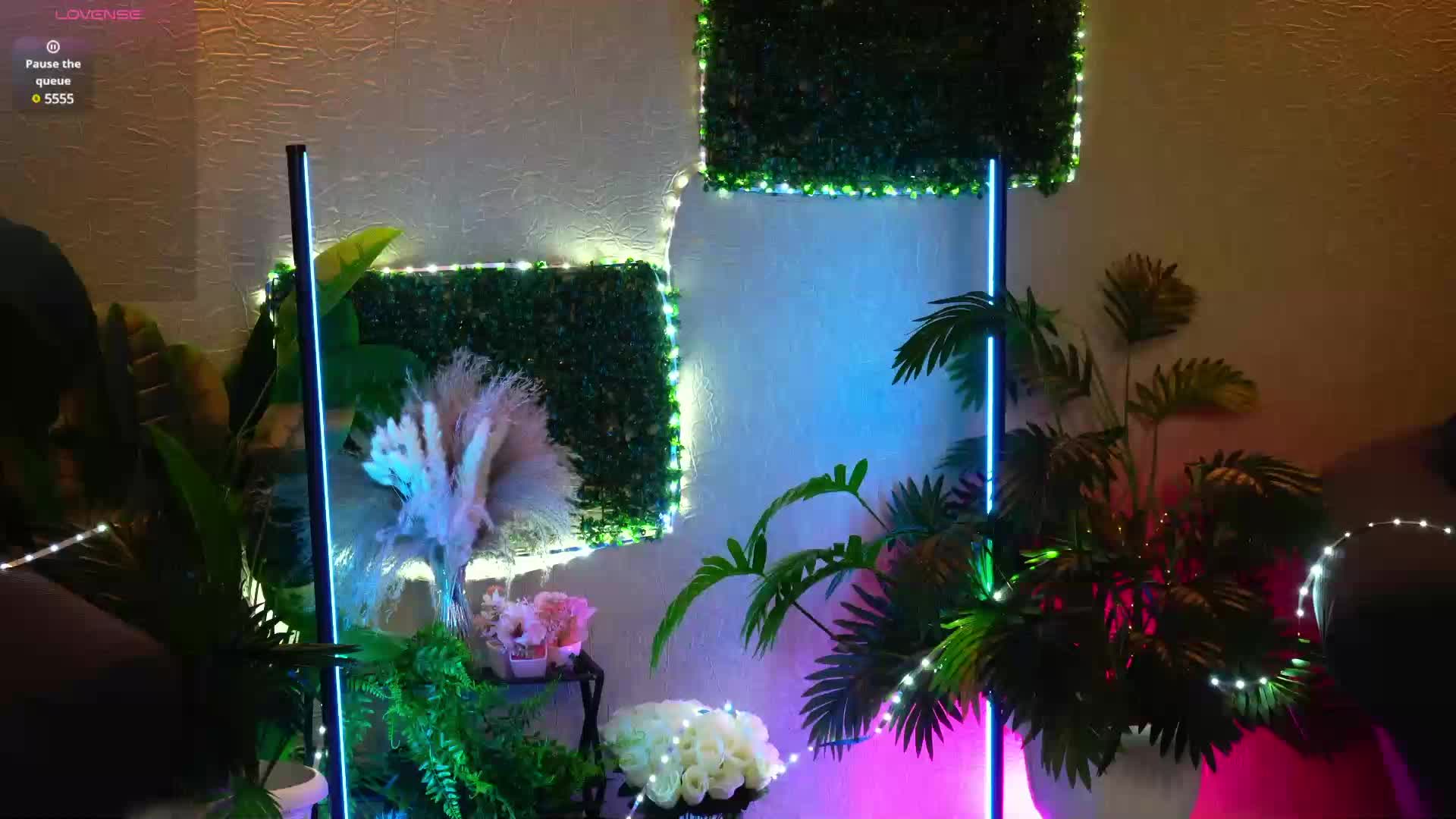 AnitaVon Adult Chat August 11, 2025