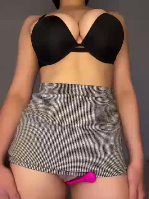 LINA_A Adult Chat August 11, 2025