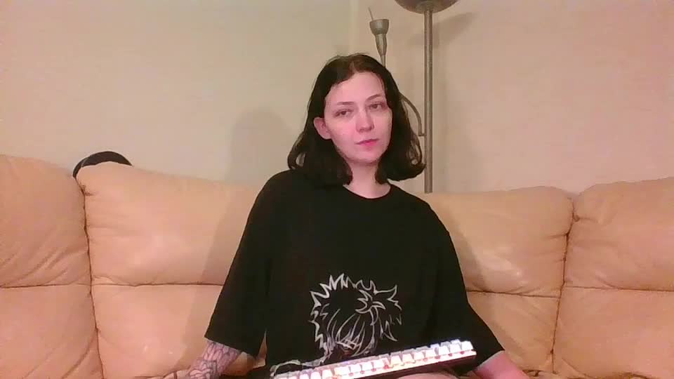 Lirara Adult Chat August 11, 2025