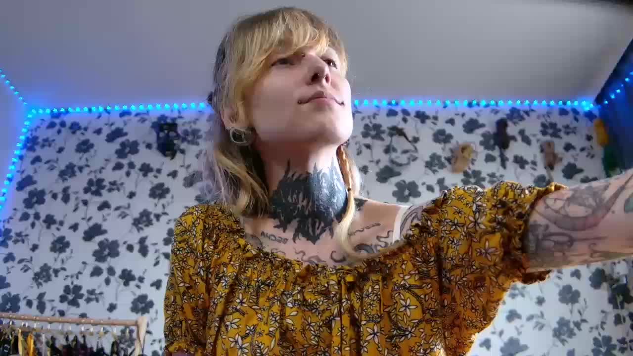 LittleSpaceMouse- Adult Chat August 11, 2025