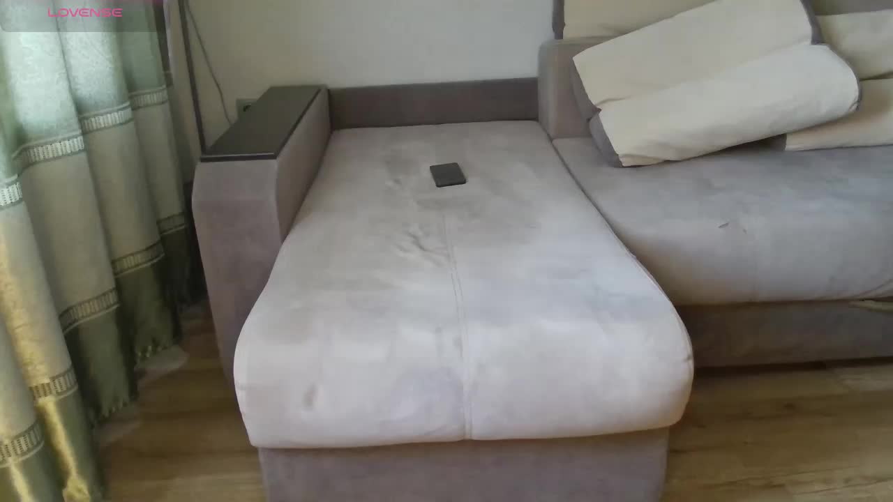 Milaa1998 Adult Chat August 11, 2025