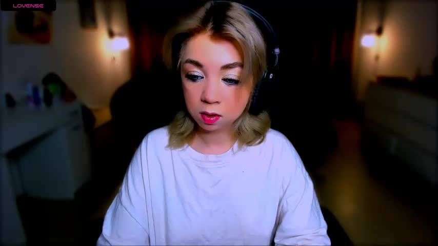 littleSiyfairy Adult Chat August 11, 2025