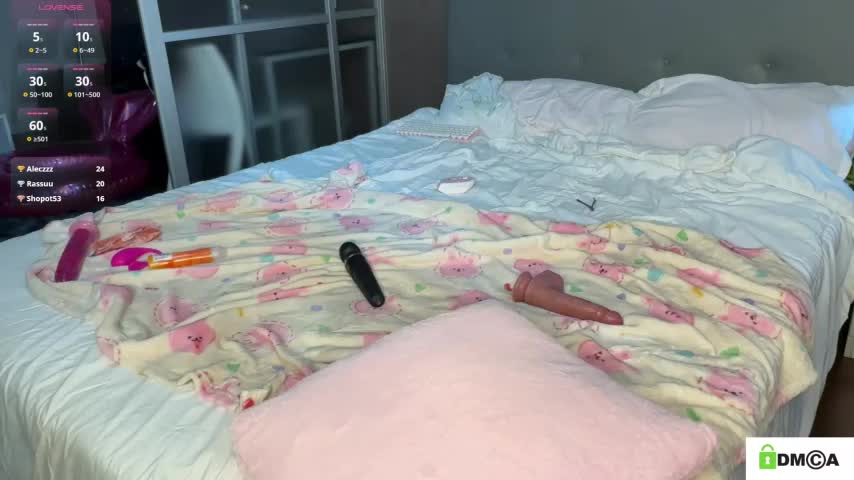 Lizzy_meoww Adult Chat August 11, 2025