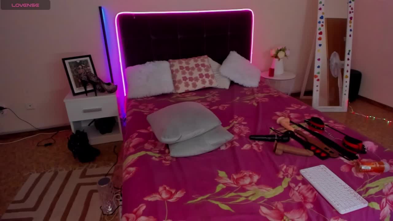 CassieEvans Adult Chat August 11, 2025