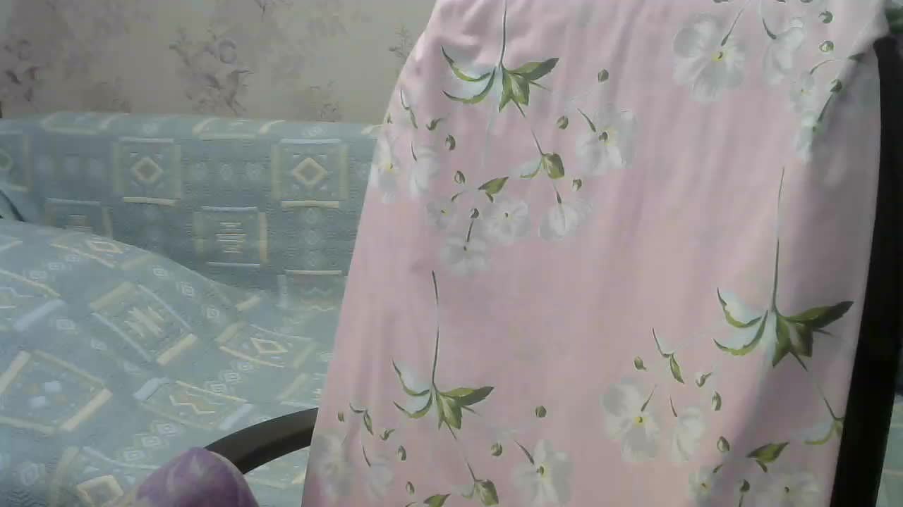 Red-Rose-777 Adult Chat August 11, 2025