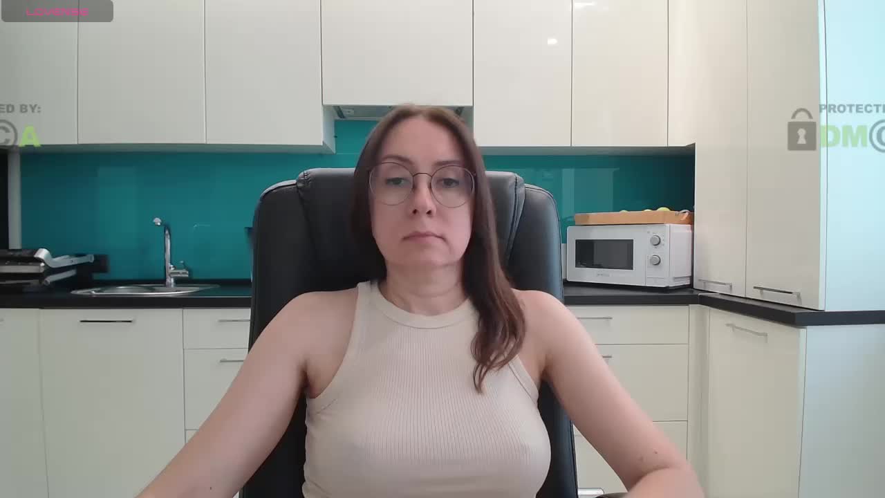 dulcesiomar8 Adult Chat August 11, 2025