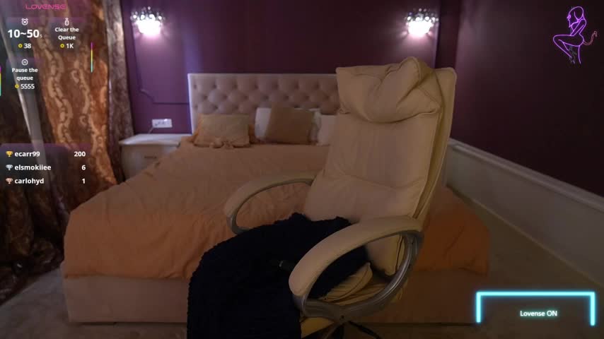 FataleNellie Adult Chat August 11, 2025