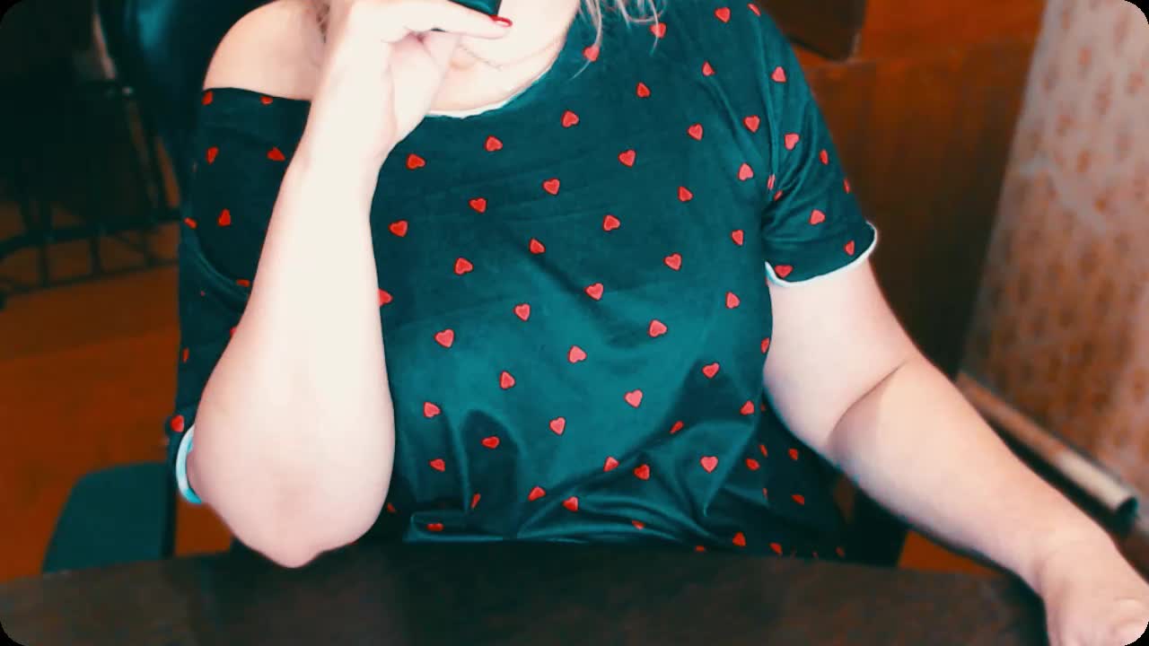 Alisa1917 Adult Chat August 11, 2025