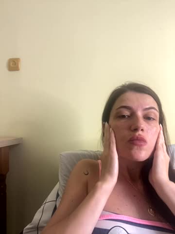 Cute_Erika Adult Chat August 11, 2025