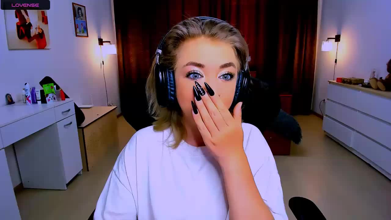 BabyNicole Adult Chat August 11, 2025