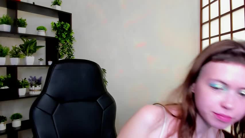 Sangria_Wine Adult Chat August 11, 2025