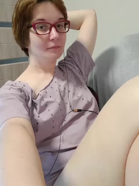 -Emii Adult Chat August 11, 2025