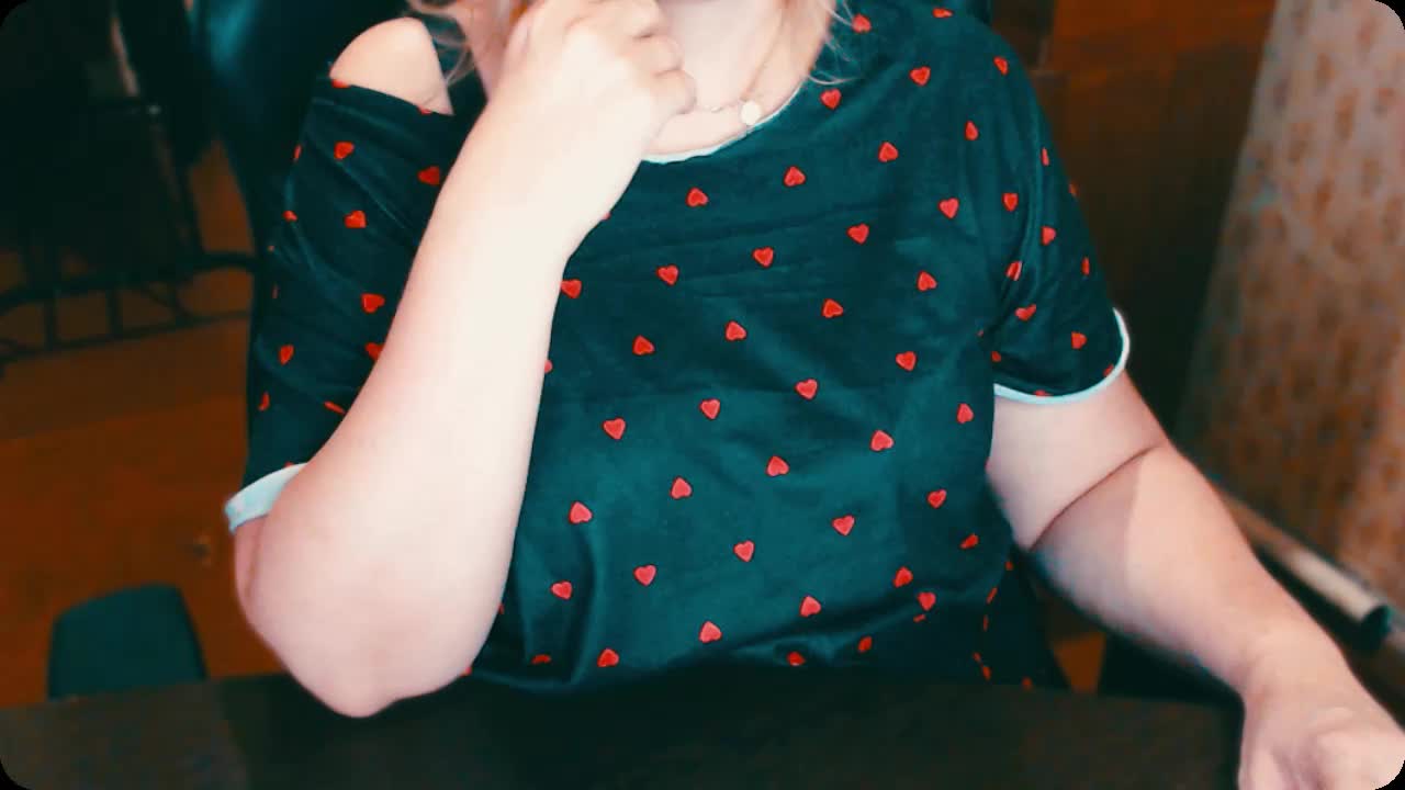 Alisa1917 Adult Chat August 11, 2025