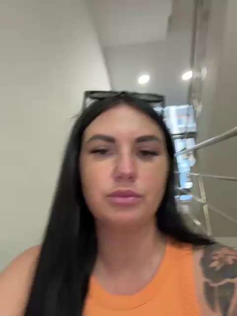 KROSHKA_N Adult Chat August 11, 2025