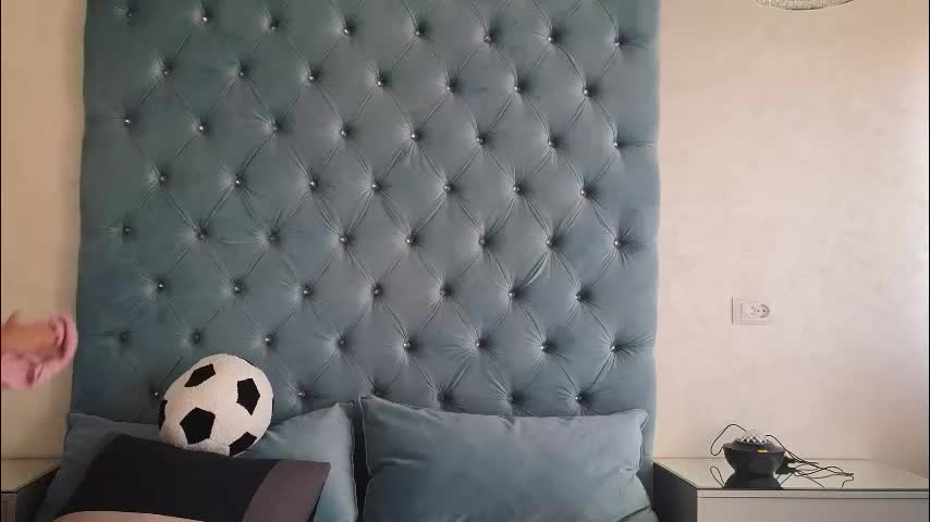 theowonder Adult Chat August 11, 2025