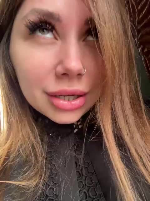 Girls-Leia Adult Chat August 11, 2025