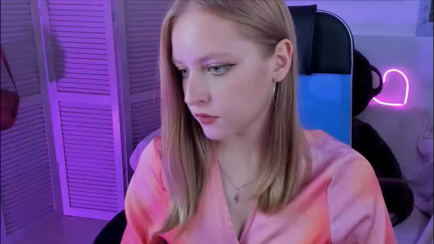 lunawiinters Adult Chat August 12, 2025