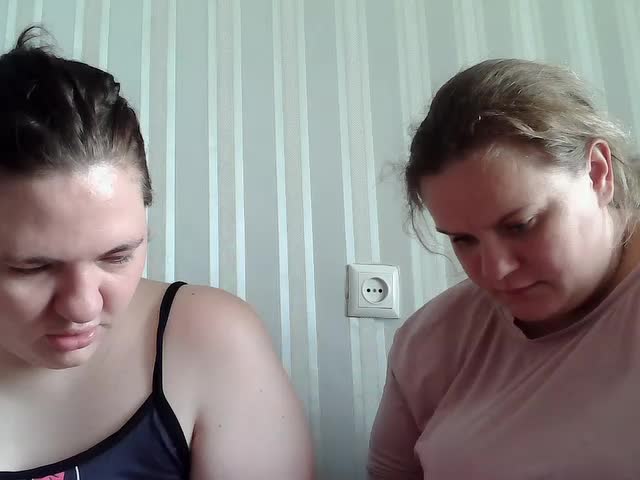 HollyXEva Adult Chat August 12, 2025