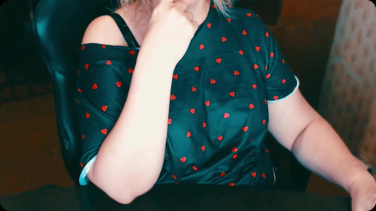 Alisa1917 Adult Chat August 12, 2025