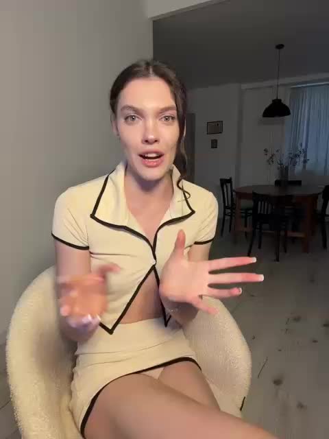 GlamModelHoney Adult Chat August 12, 2025