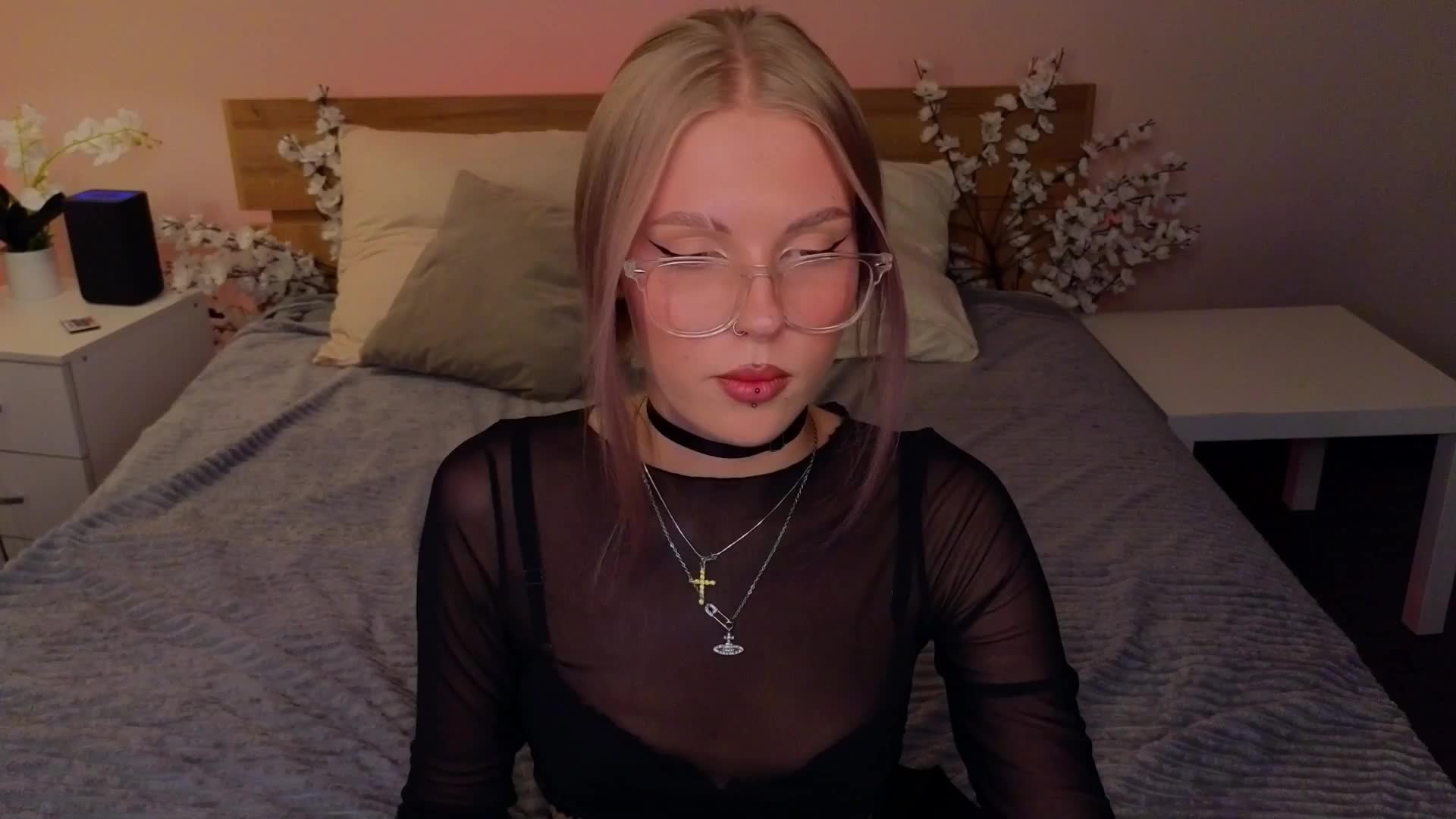 YaS1min Adult Chat August 12, 2025