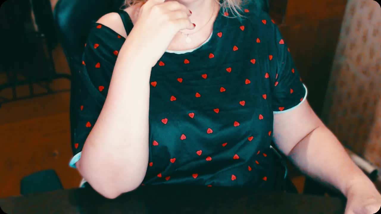 Alisa1917 Adult Chat August 12, 2025