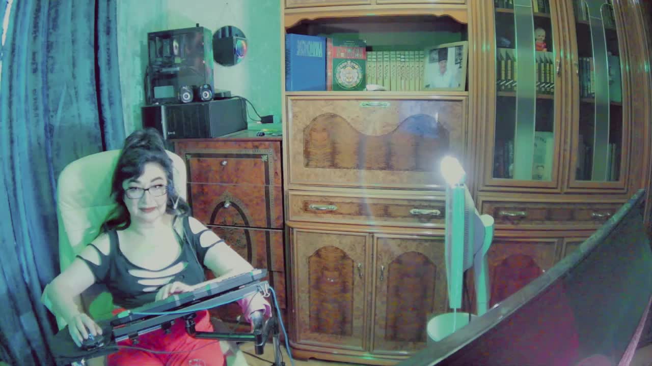 Infodar Adult Chat August 12, 2025