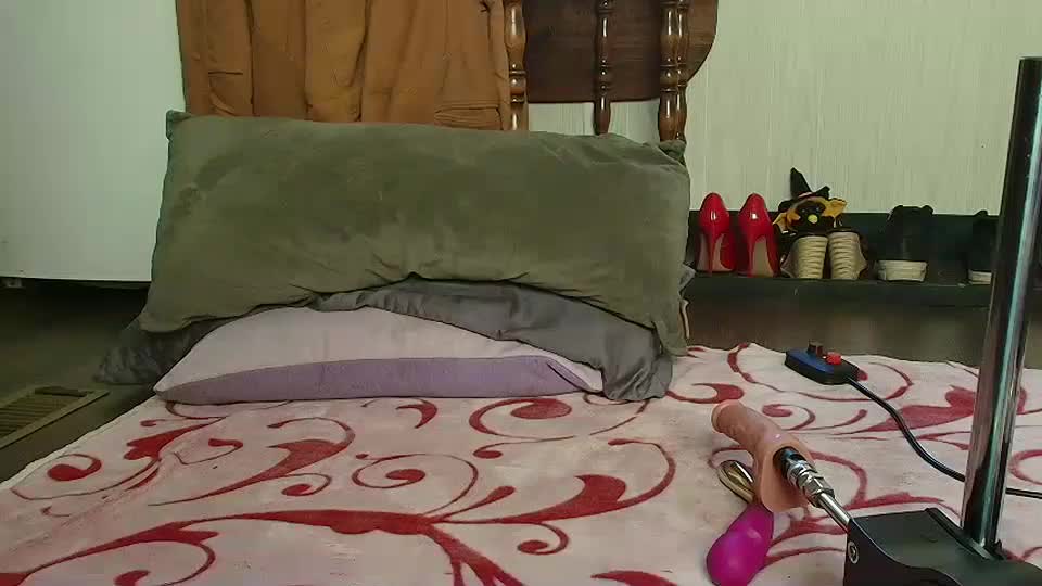 witchbitchmommy Adult Chat August 12, 2025