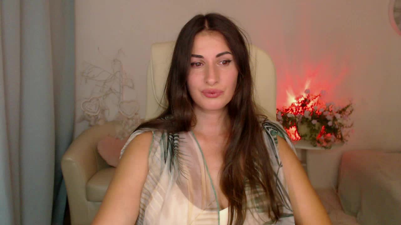 MaryMalory11 Adult Chat August 12, 2025