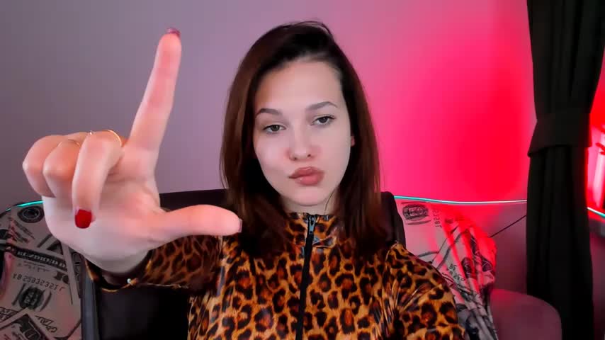 LolaLemona Adult Chat August 12, 2025