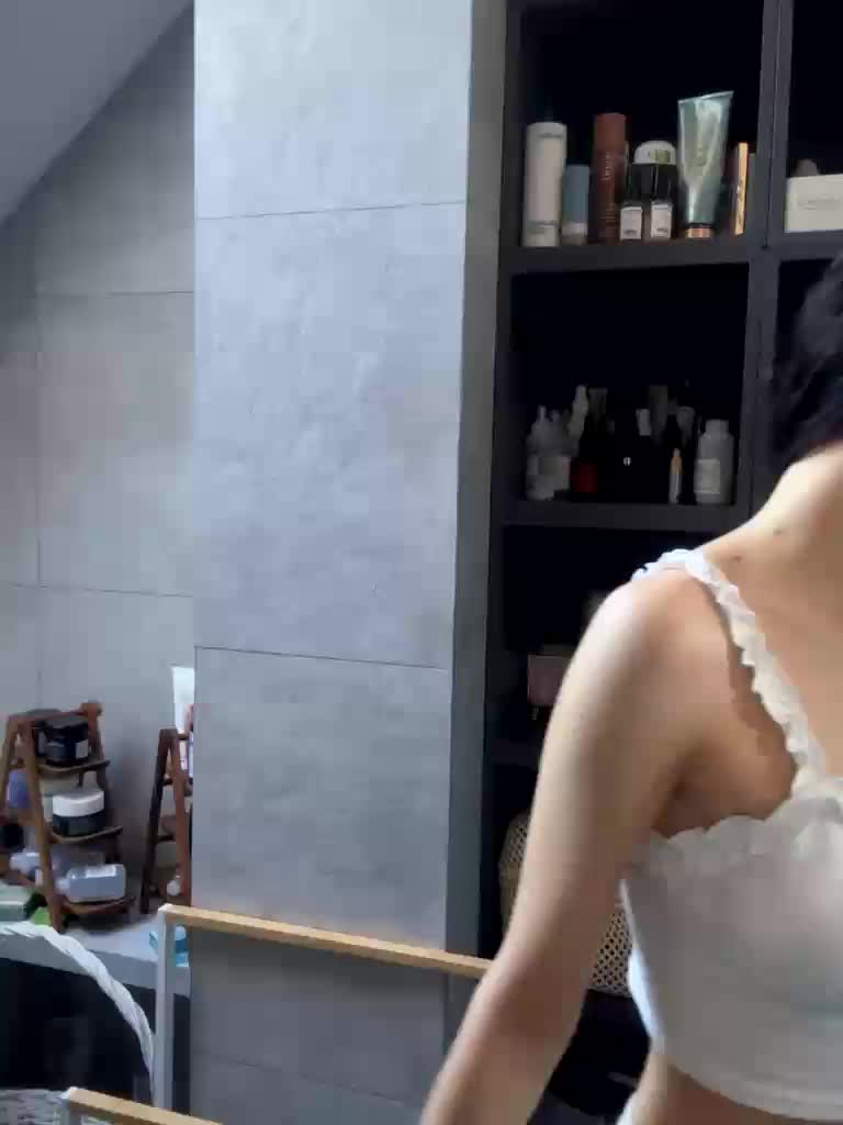 Taanni Adult Chat August 12, 2025