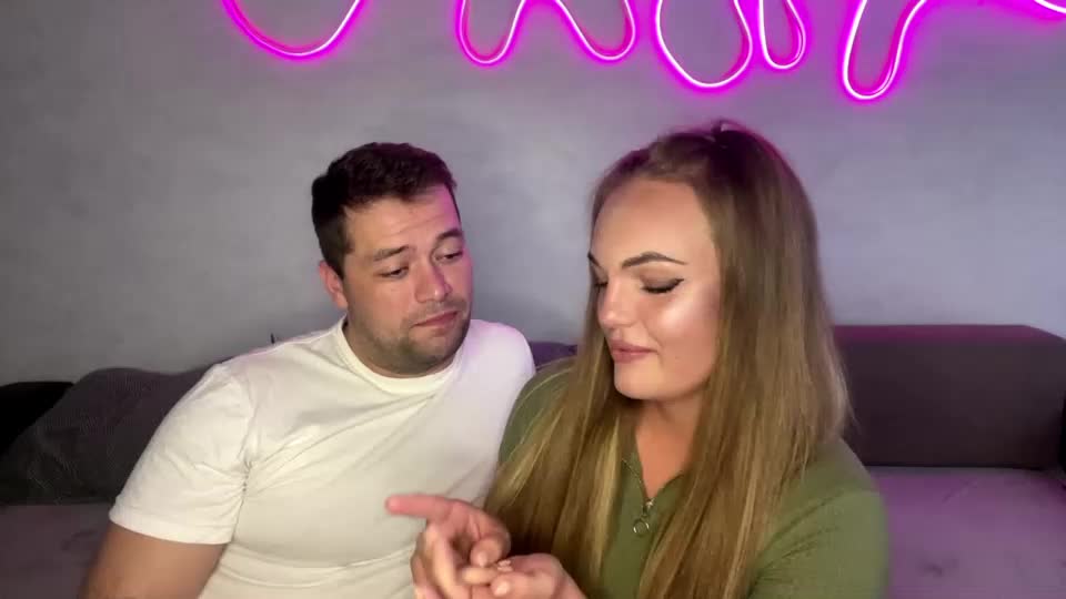 deeplookscouple Adult Chat August 11, 2025