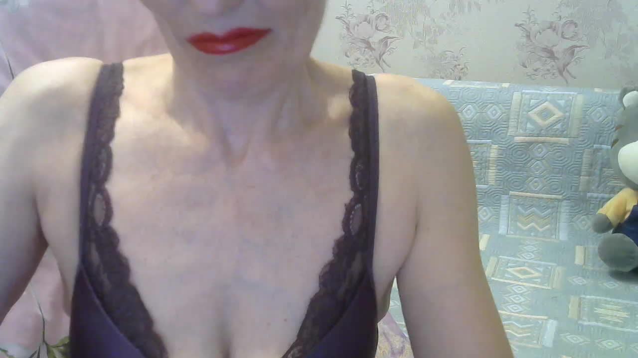 Red-Rose-777 Adult Chat August 12, 2025