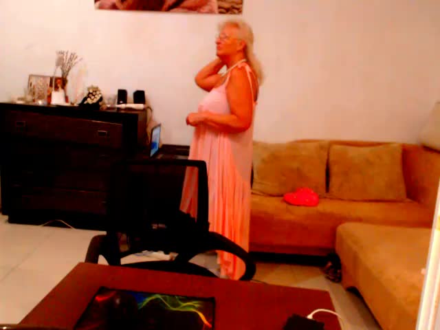 Natalia7634 Adult Chat August 12, 2025