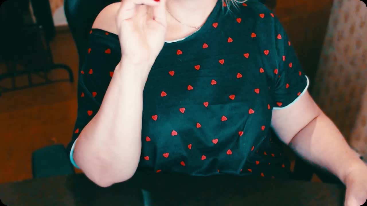 Alisa1917 Adult Chat August 12, 2025