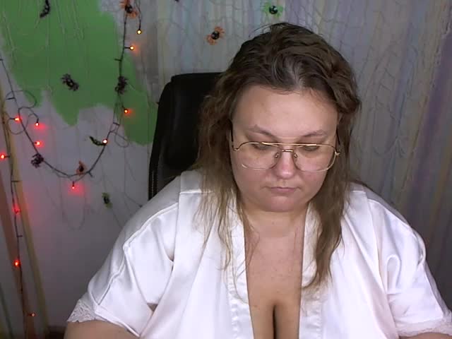 HotAlexa Adult Chat August 12, 2025